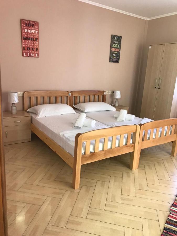 Hotel Durres Vila 53 Kültér fotó