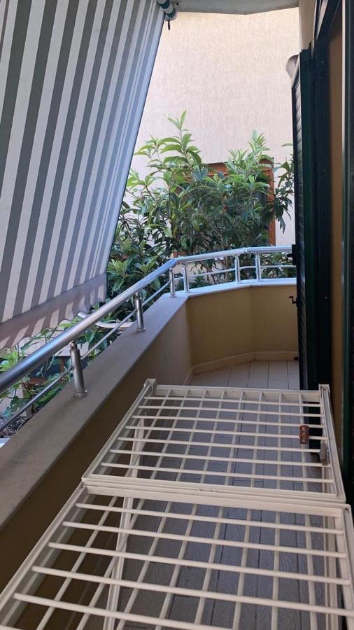 Hotel Durres Vila 53 Kültér fotó